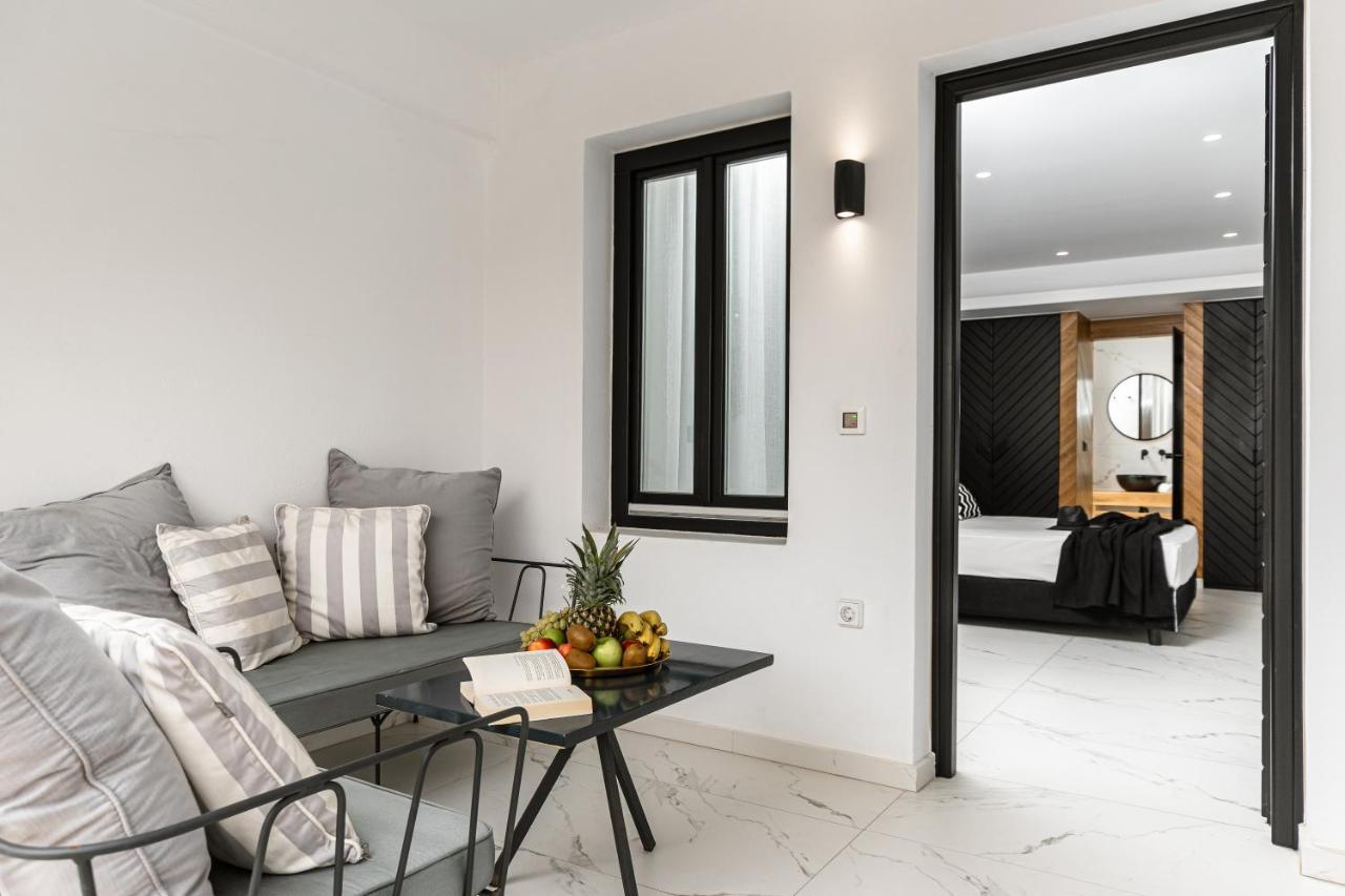Hotel Palatia Naxos City Bagian luar foto
