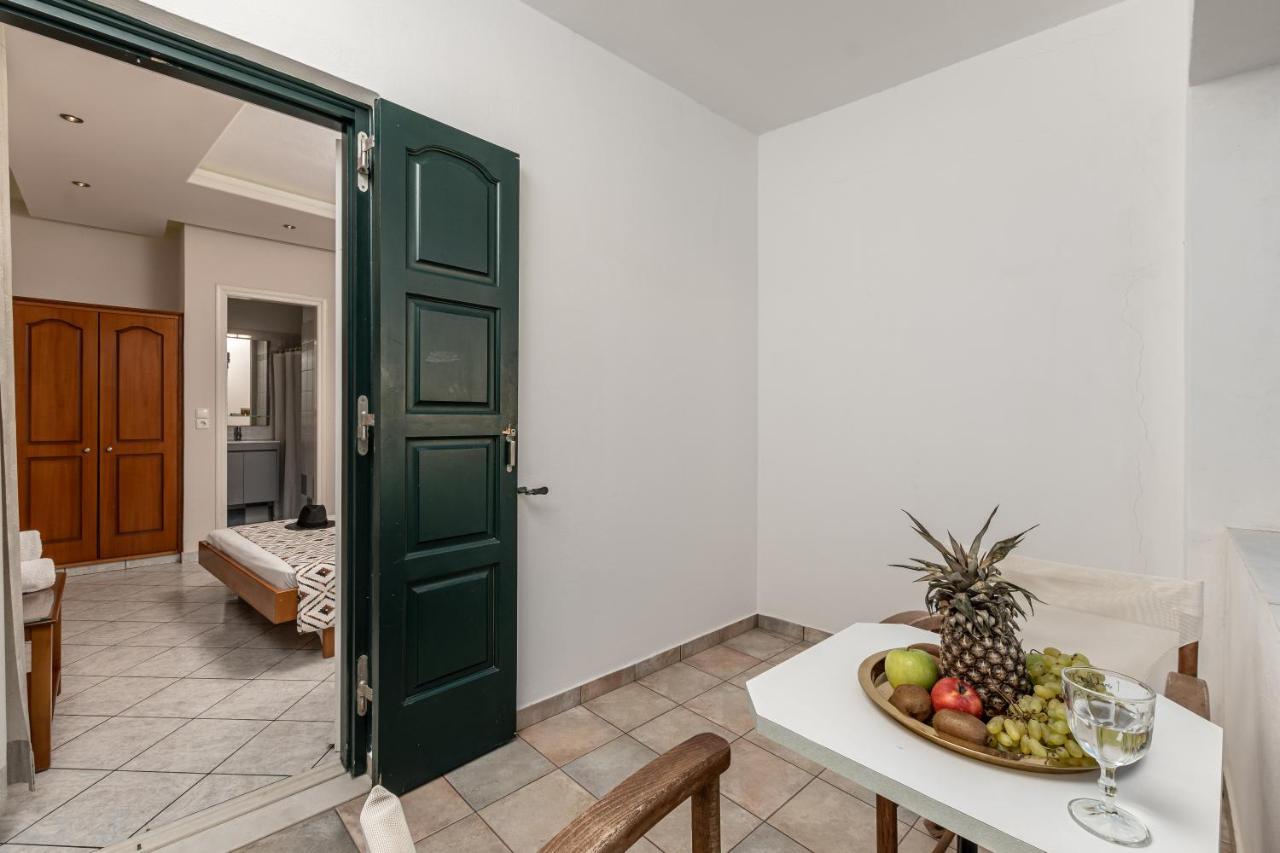 Hotel Palatia Naxos City Bagian luar foto