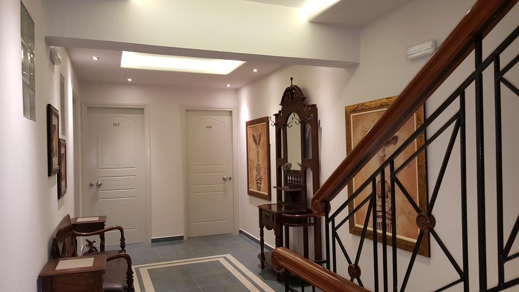 Hotel Palatia Naxos City Bagian luar foto
